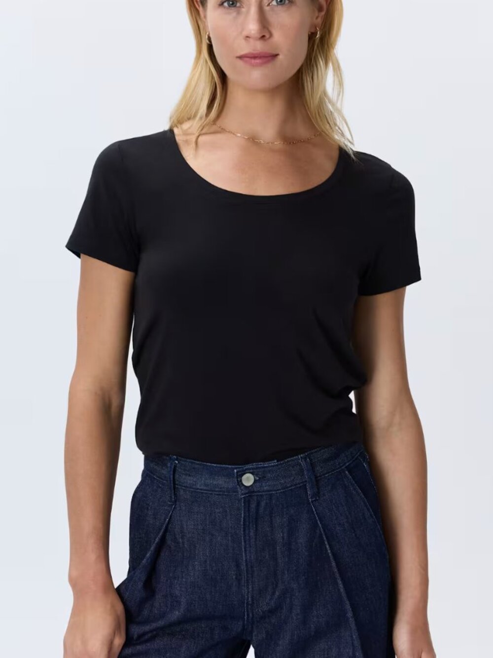 Quince Women's Black Scoop Neck Short Sleeve Cotton Tee Size Small